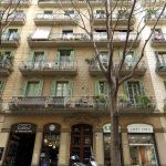 Número 112: Façana / Fachada