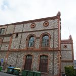 Façana lateral - Fachada lateral