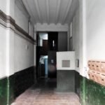 Vestíbul i escala - Vestíbulo y escalera